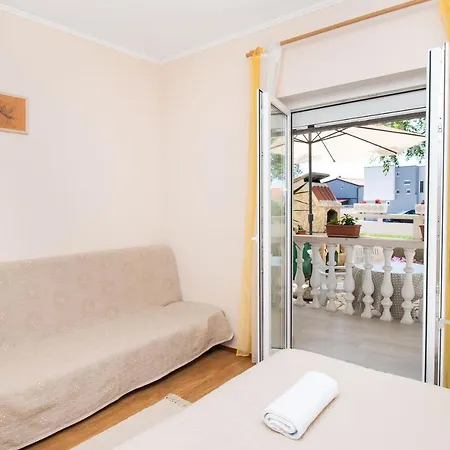 Ivan Apartman *