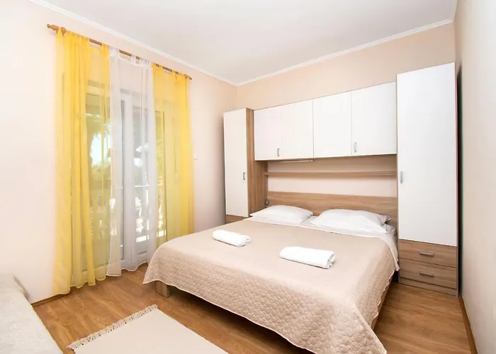 Apartament Ivan *